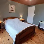 Grand 12 Personnes Proche Du Lioran