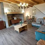 Grand 12 Personnes Proche Du Lioran Nyaraló Thiézac