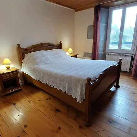 Grand 12 Personnes Proche Du Lioran Ferienhaus *